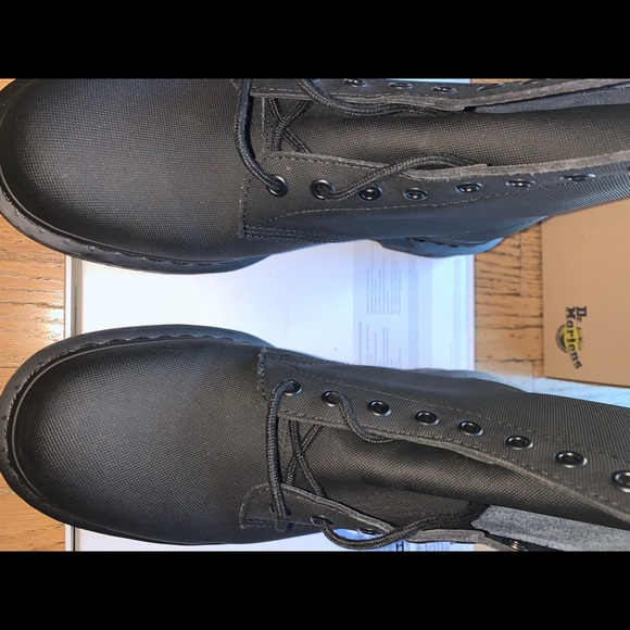 Doc Martens Boot - Picture 4 of 8